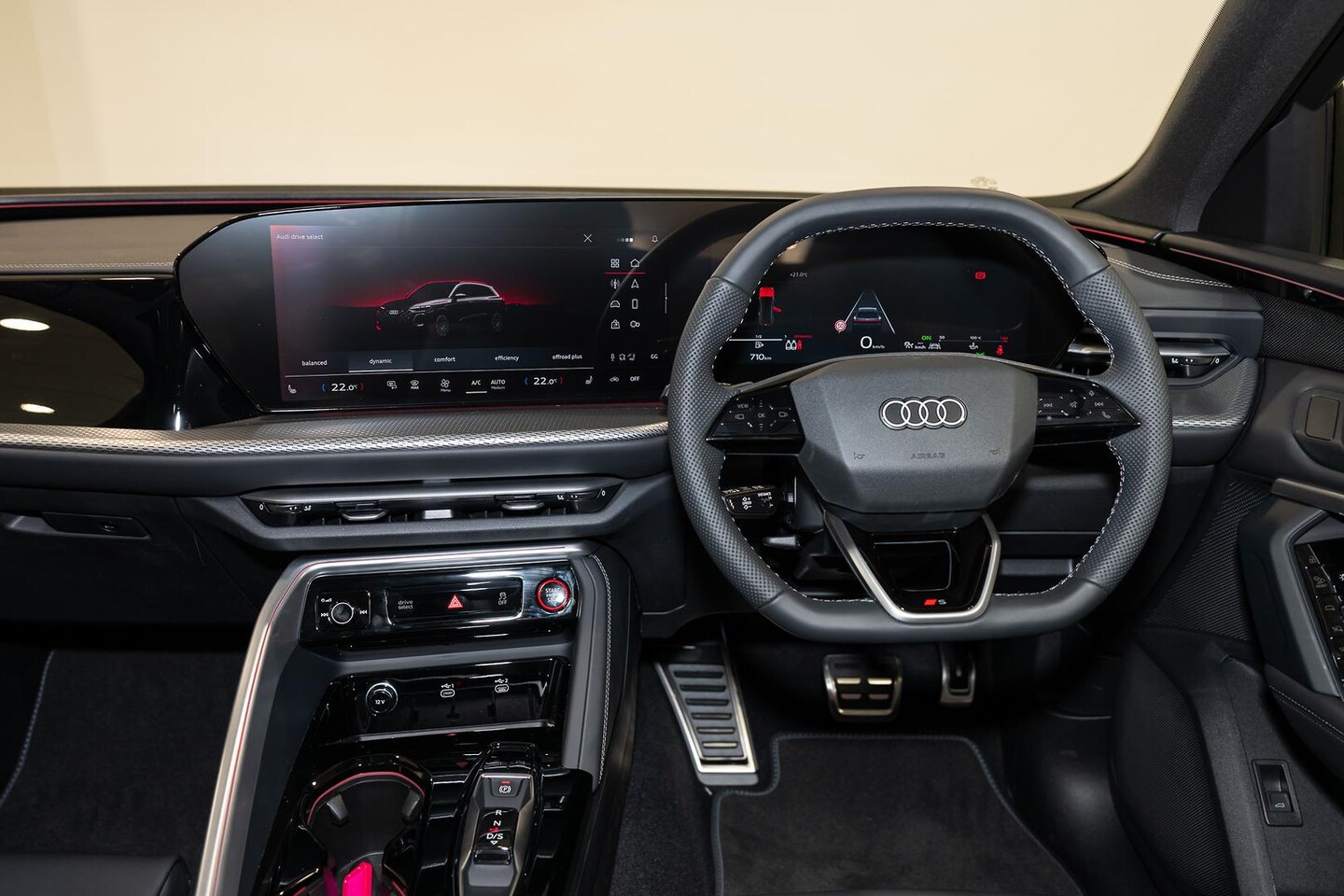 Image about Audi SQ5 SUV TFSI 270 kW edition one