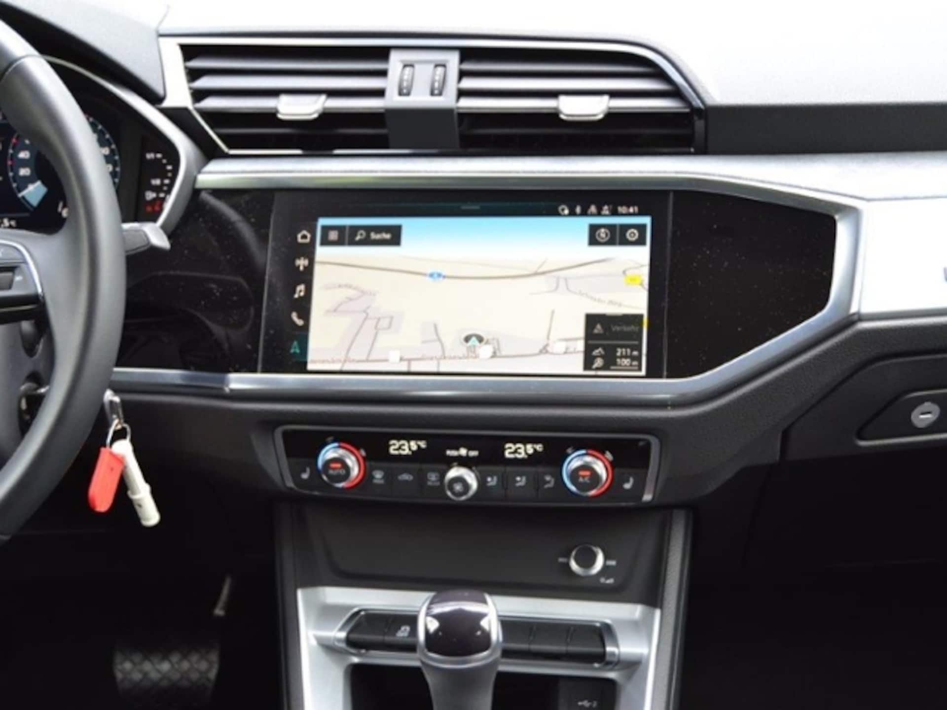 Audi Q3 SUV advanced