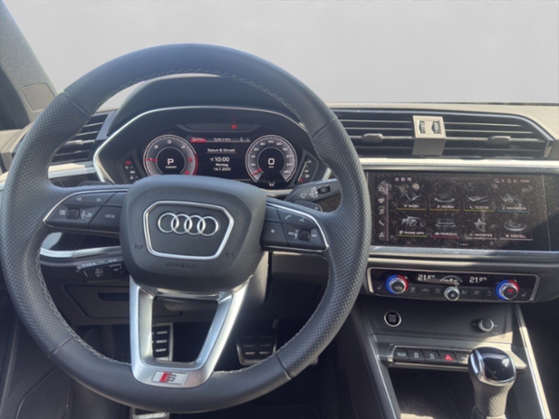 Audi Q3 SUV S line