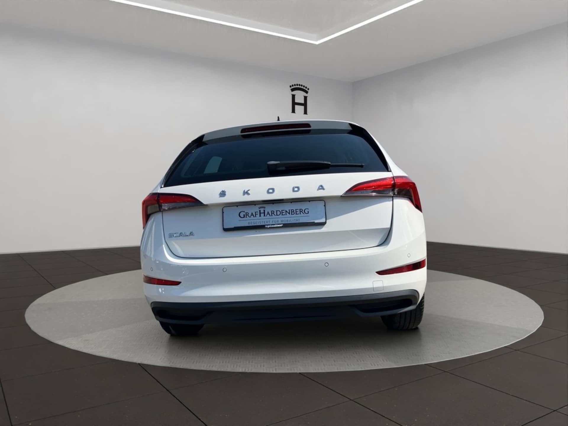 Skoda Scala Tour