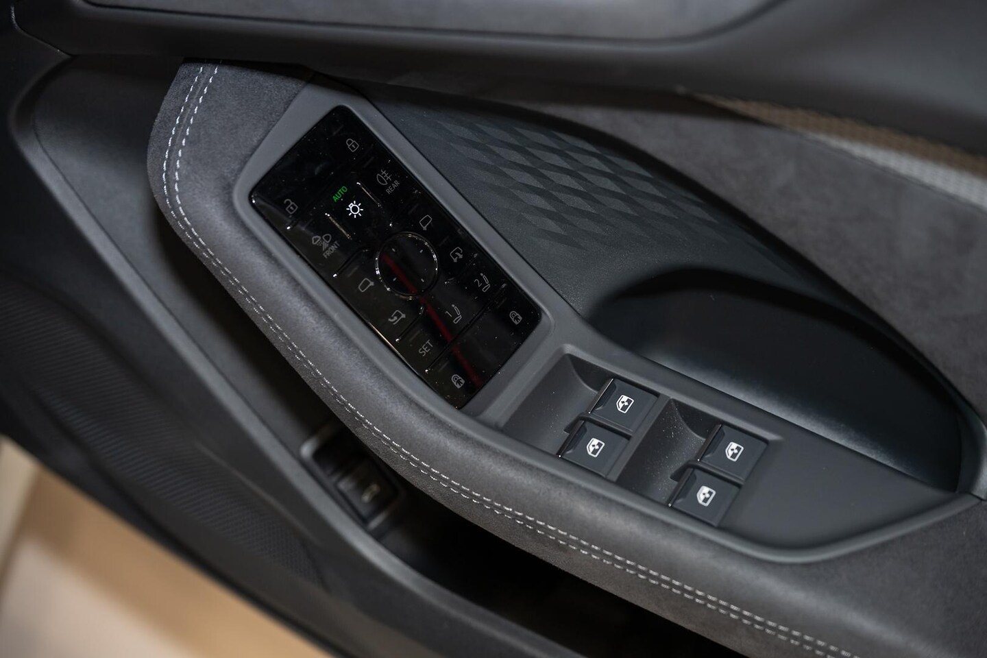 Image about Audi S5 Sedan TFSI quattro 270 kW S tronic