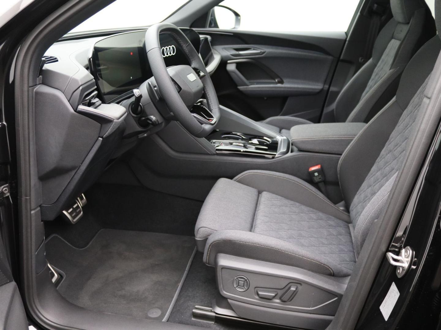 Image about Audi Q5 SUV TDI quattro 150 kW S tronic