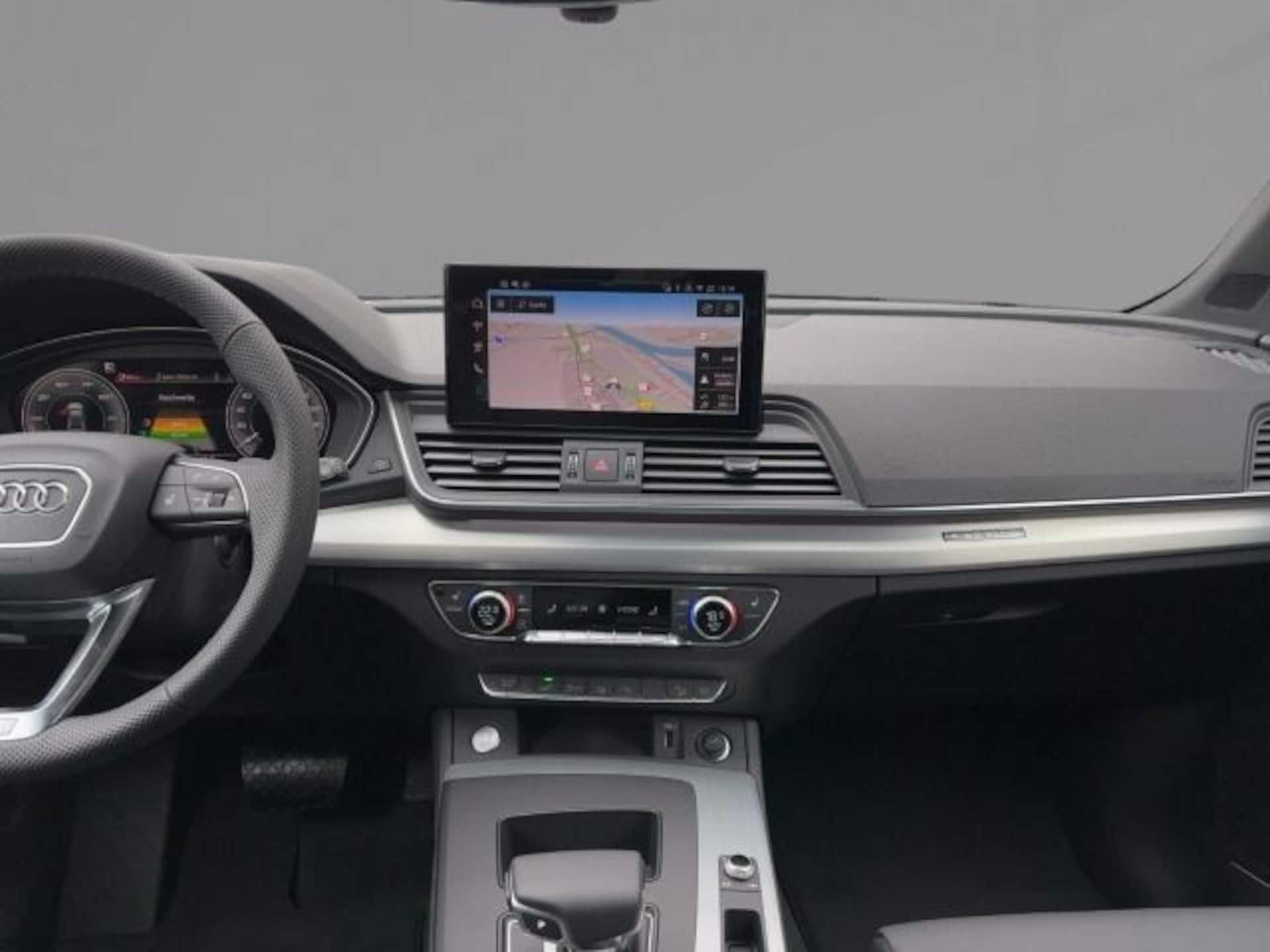Audi Q5 TFSI e S line