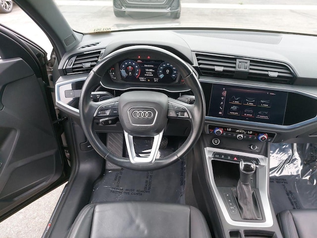 2021 Audi Q3 S Line Premium - Photo 16
