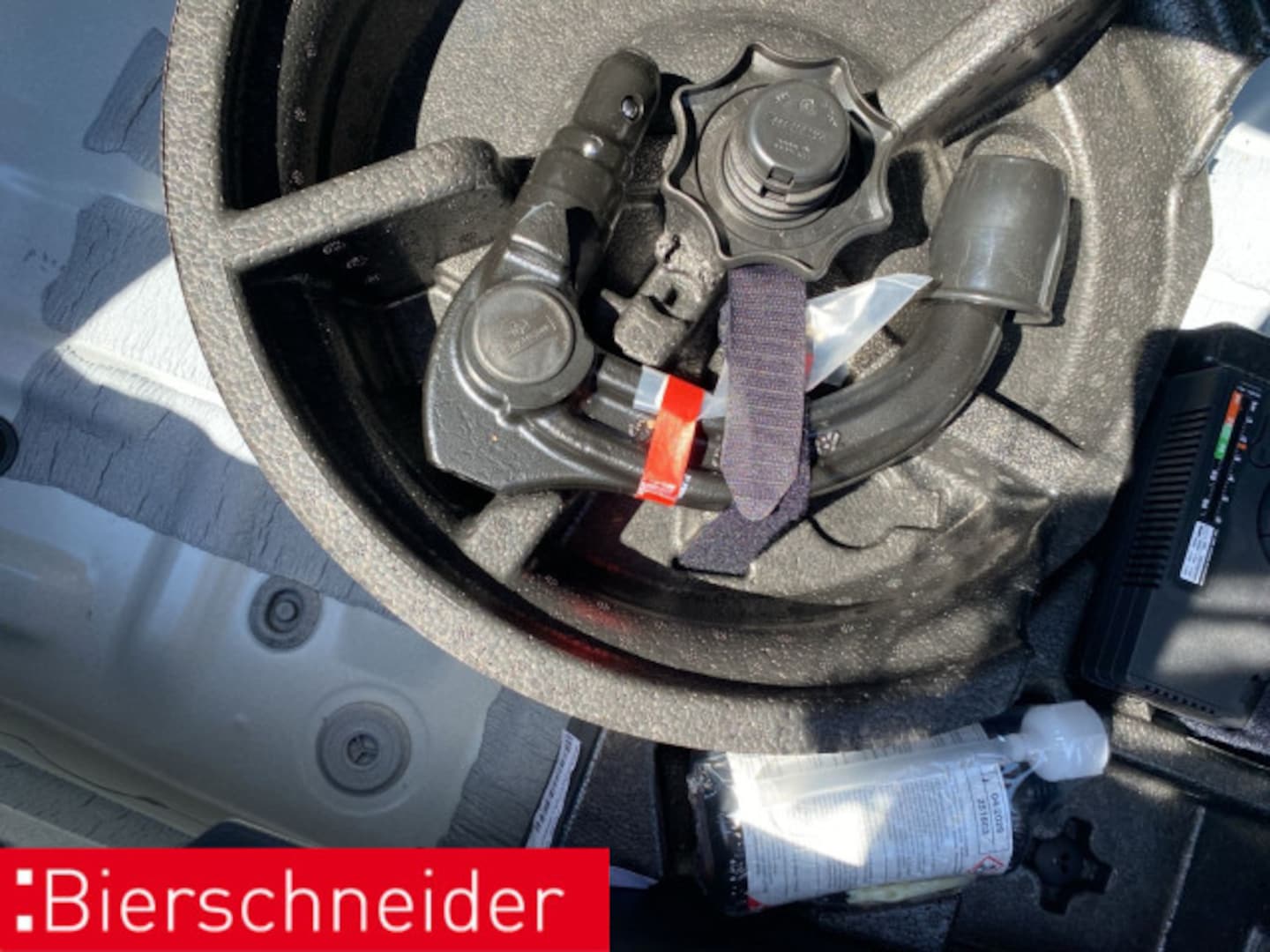 Bild über Audi A3 Sportback 30 TFSI S tronic - für weitere Informationen kontaktieren Sie den Audi Partner