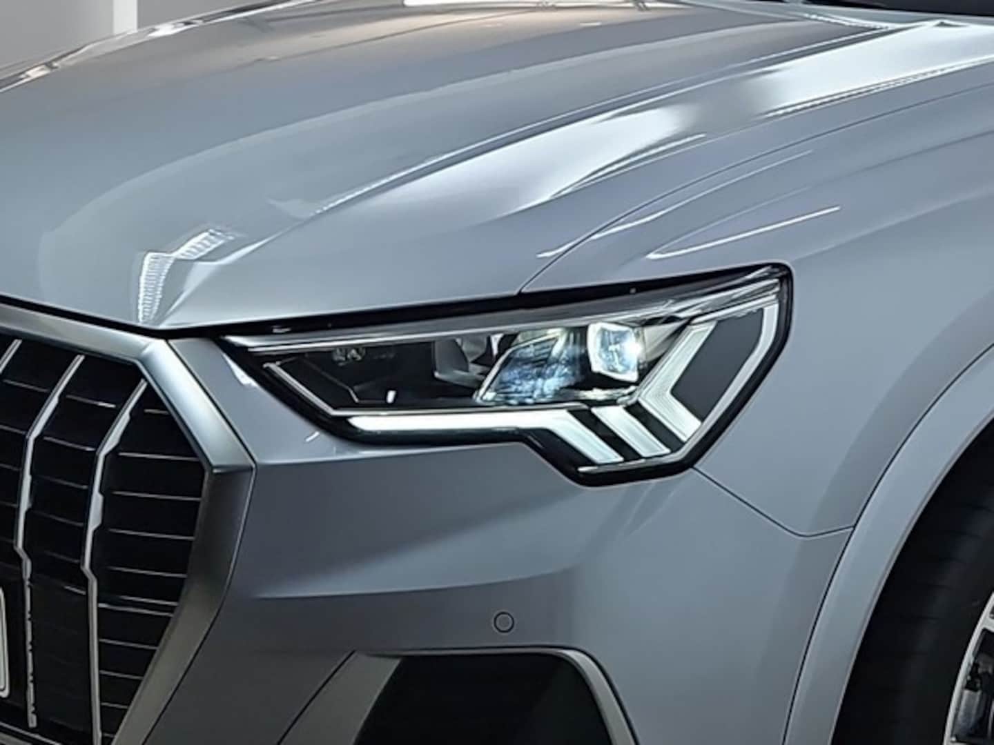 Bild über Audi Q3 TFSI 110 kW S tronic - für weitere Informationen kontaktieren Sie den Audi Partner