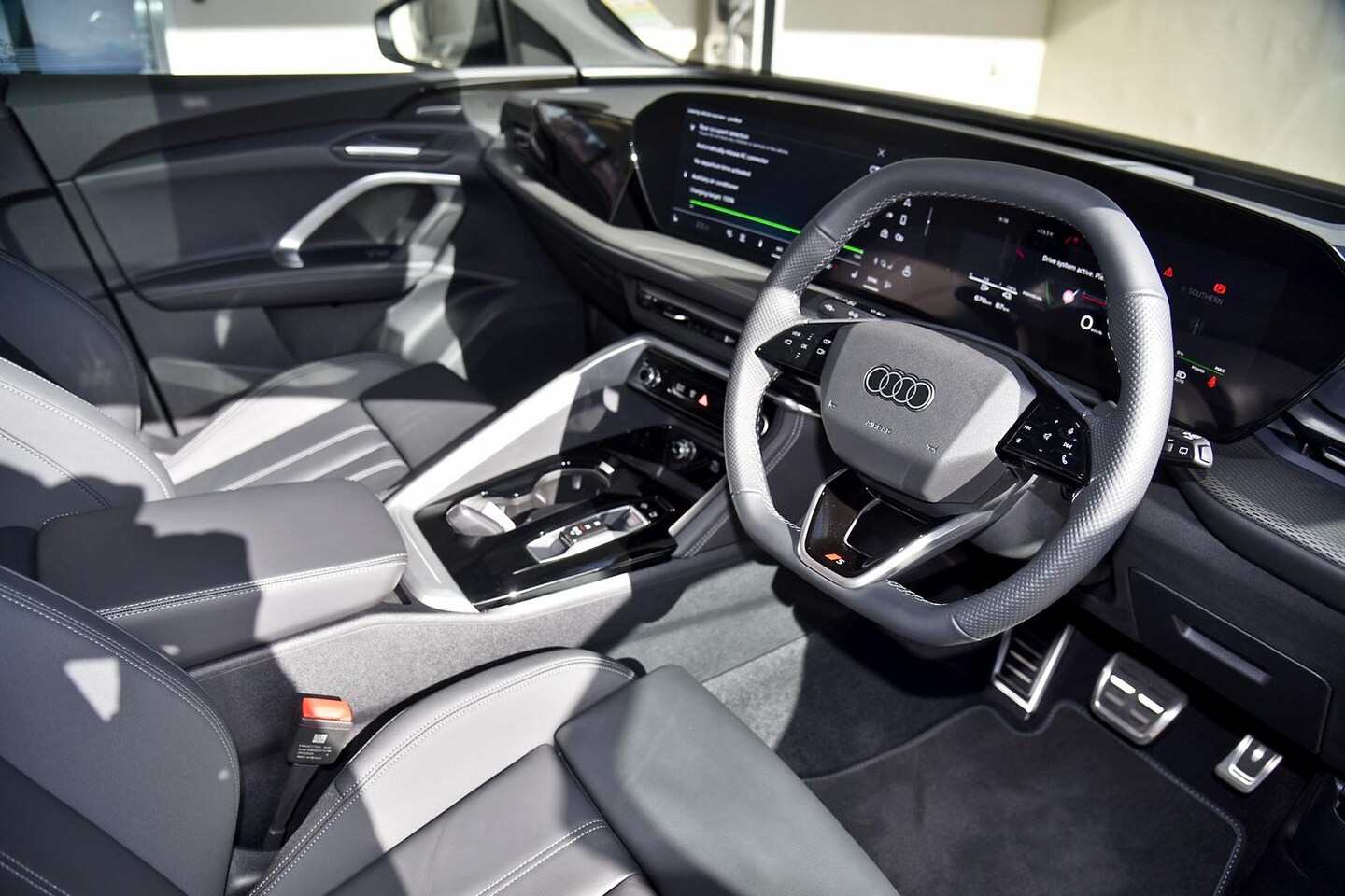Image about Audi Q5 Sportback e-hybrid quattro S tronic
