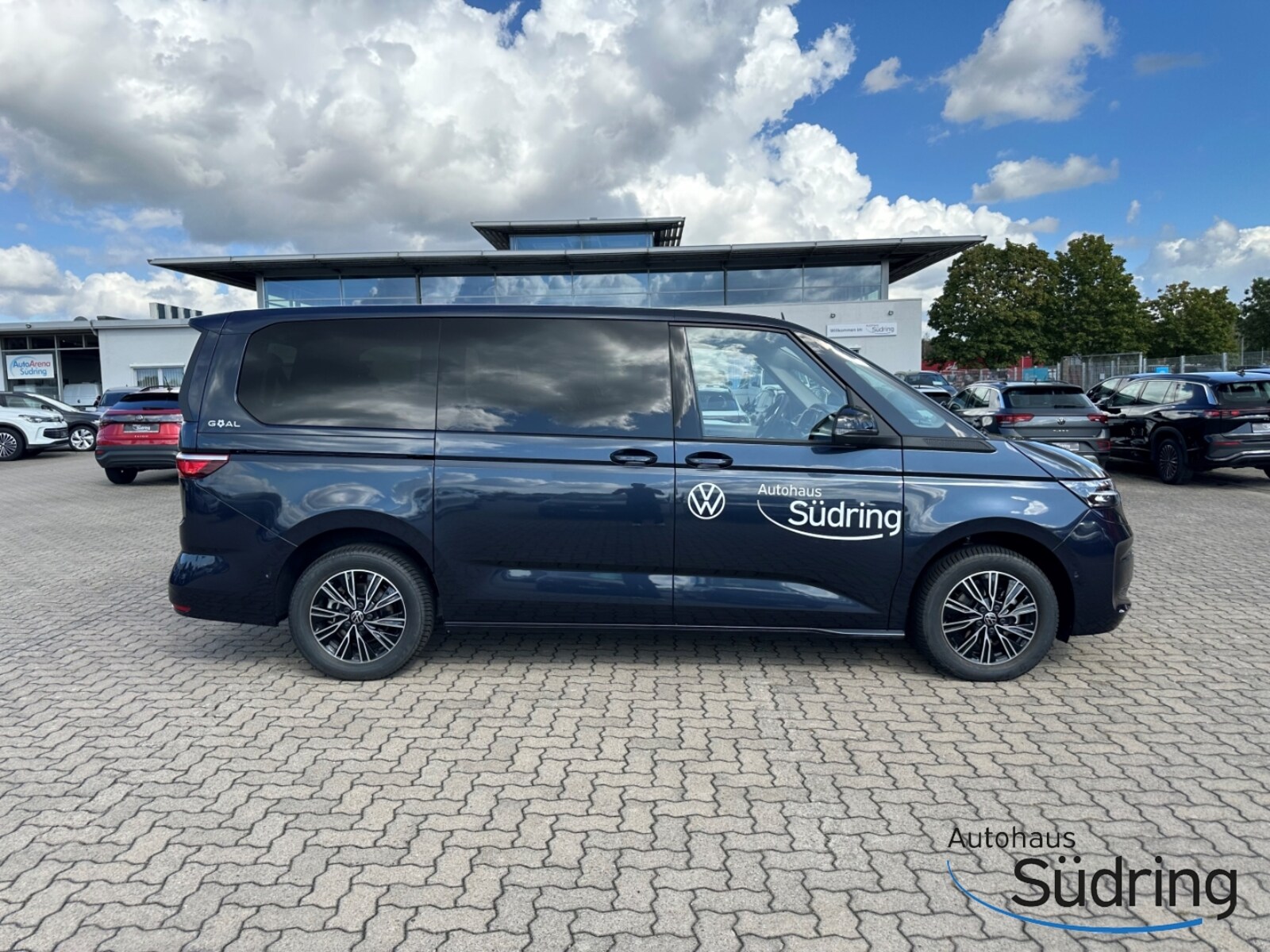 Volkswagen Multivan Langversion – Bild 4