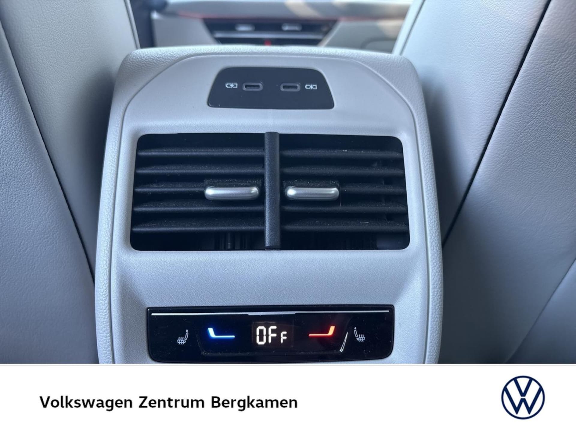 Volkswagen Passat Elegance