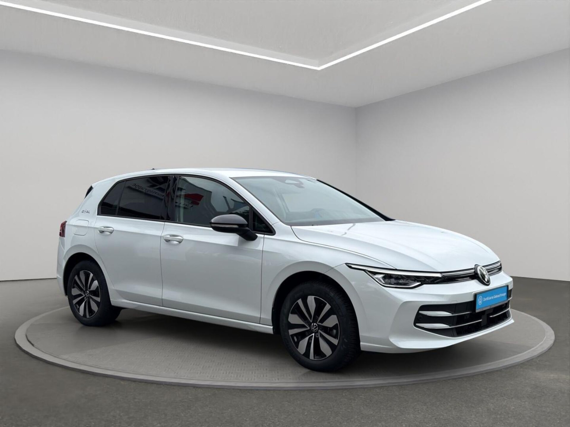 Volkswagen Golf Life