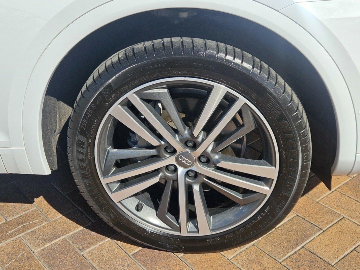 Image about Audi Q5 sport 45 TFSI quattro S tronic