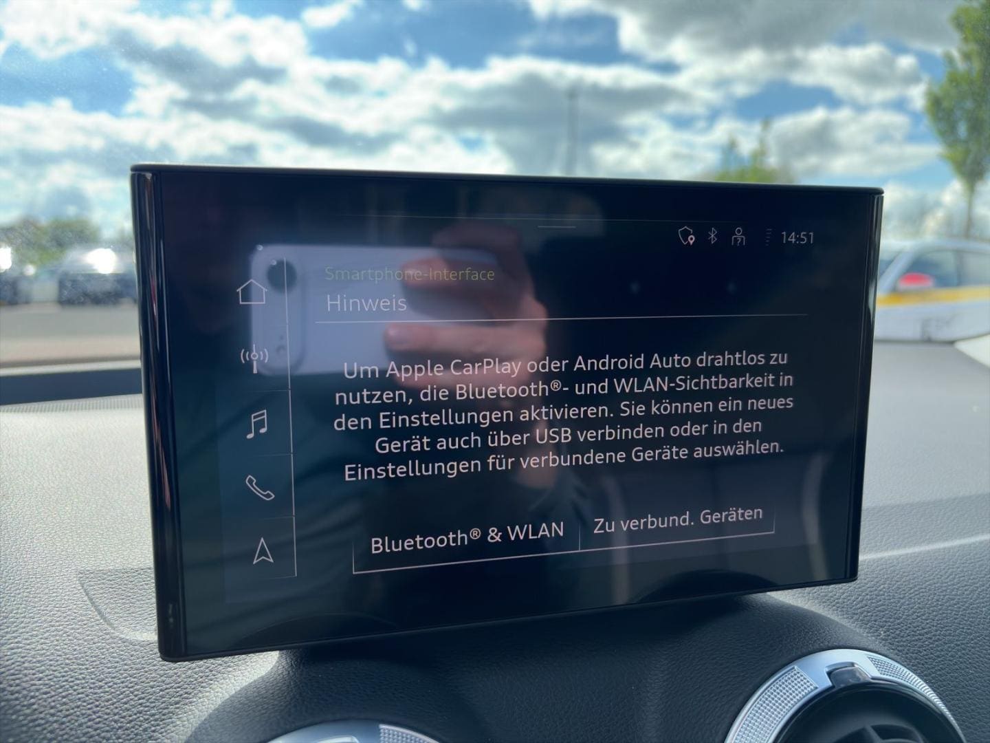 Bild über Audi Q2 S line 35 TFSI S tronic - für weitere Informationen kontaktieren Sie den Audi Partner
