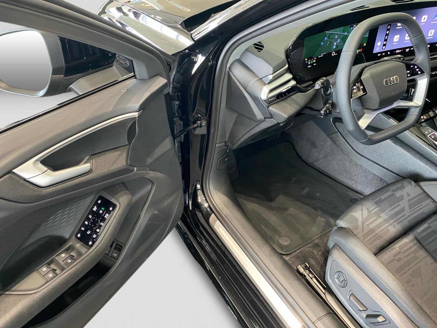 Bild über Audi A5 Avant e-hybrid e-hybrid quattro 220 kW S tronic - für weitere Informationen kontaktieren Sie den Audi Partner