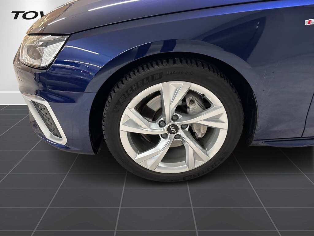 Bild som visar&nbsp;Audi A4 Avant&nbsp;A4 Avant 40 TFSI quattro S line 204 hk S tronic - för mer information kontakta din Audi Partner