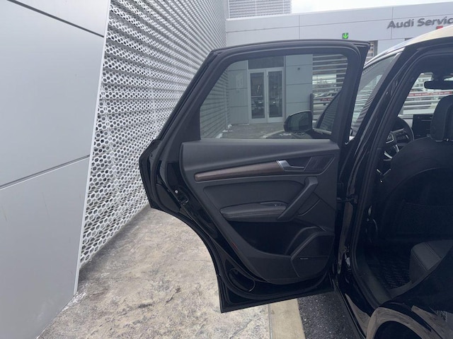 2025 Audi Q5 Sportback Premium Plus - Photo 18