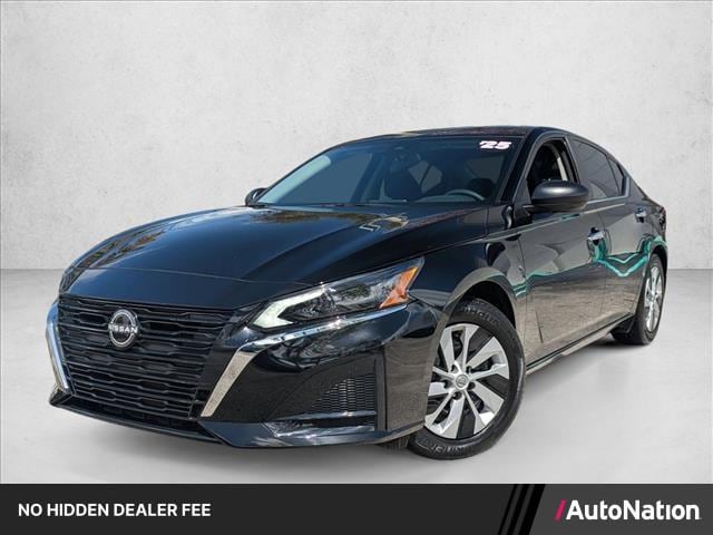 2025 Nissan Altima