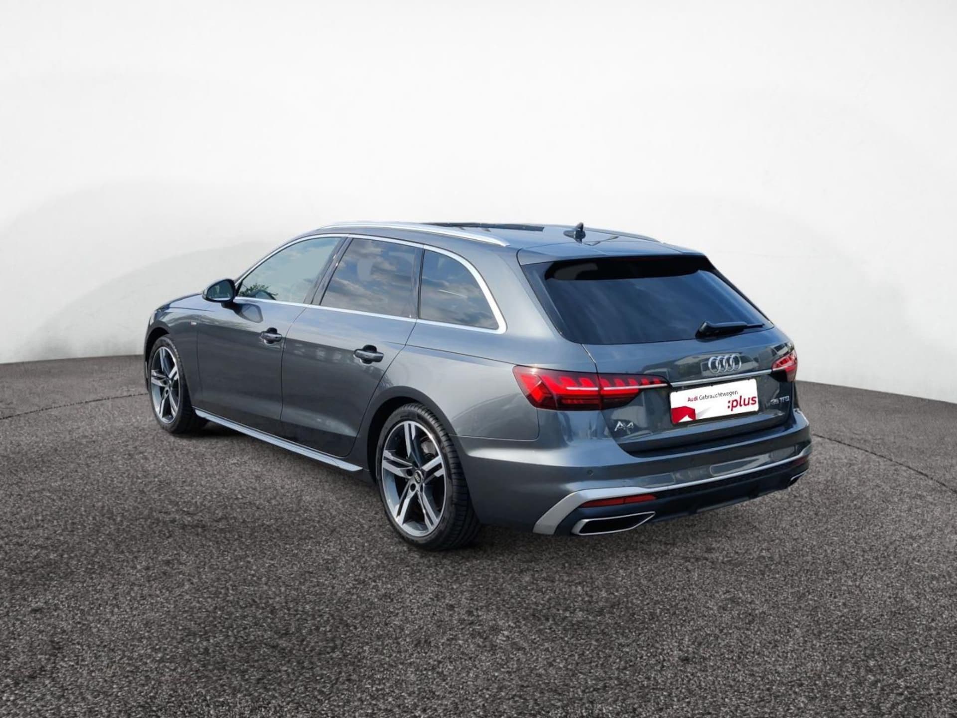 Audi A4 Avant S line
