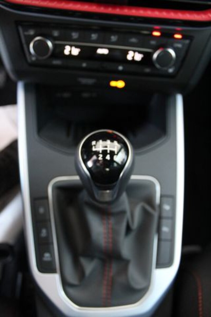 SEAT Arona – Bild 14