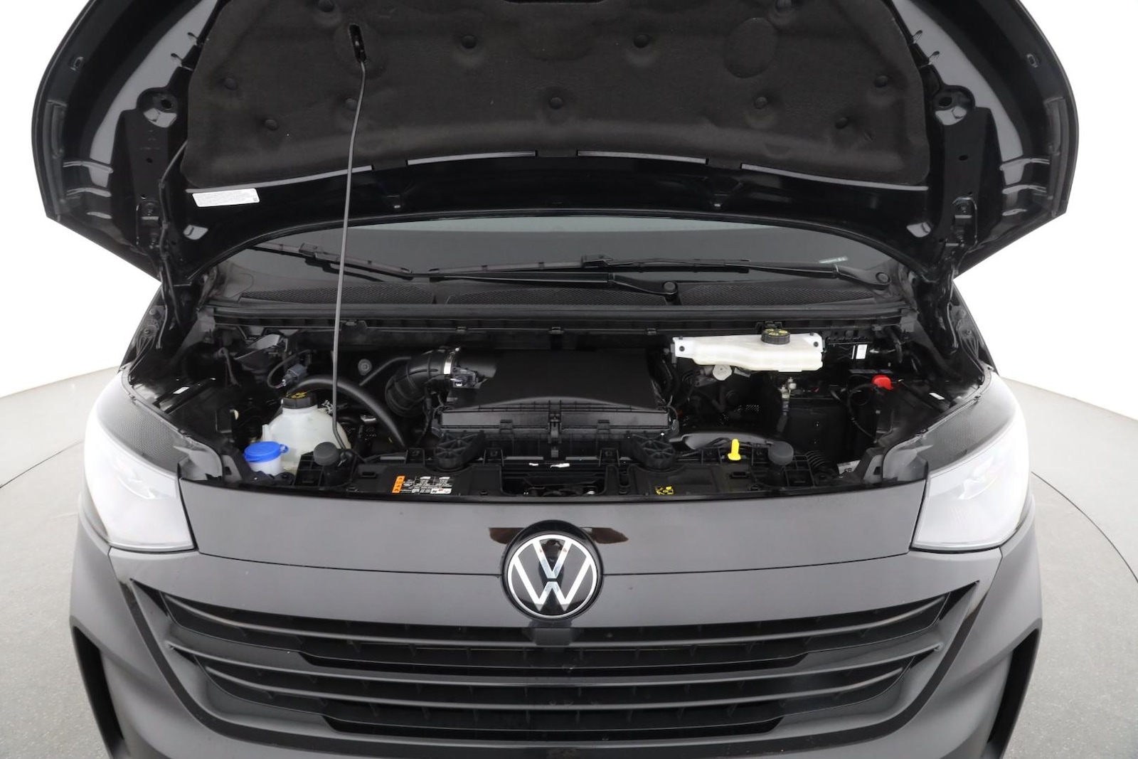 Volkswagen Transporter Kombi kurzer Radstand – Bild 9