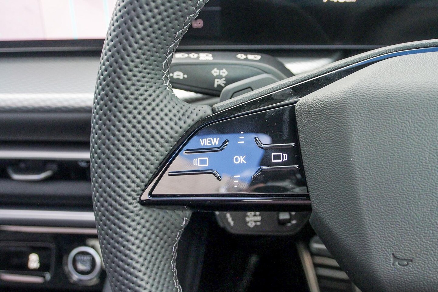Image about Audi Q5 SUV TFSI quattro 200 kW sport