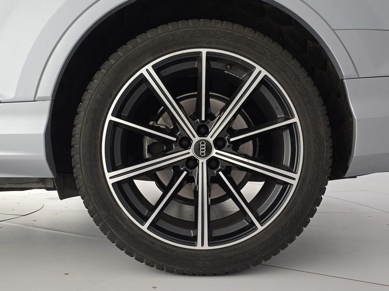Audi Q7 SUV