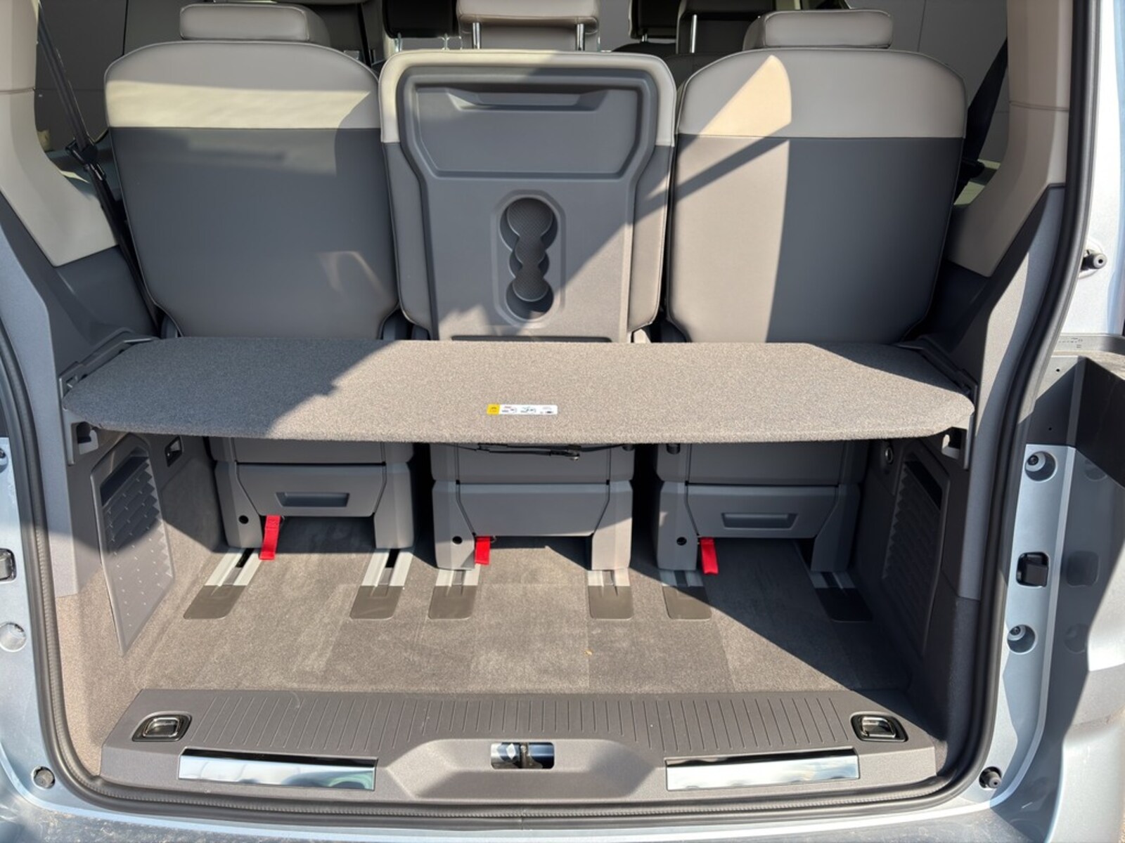 Volkswagen Multivan – Bild 16