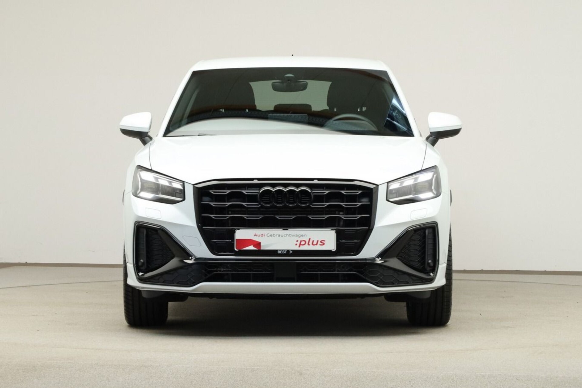 Audi Q2 S line