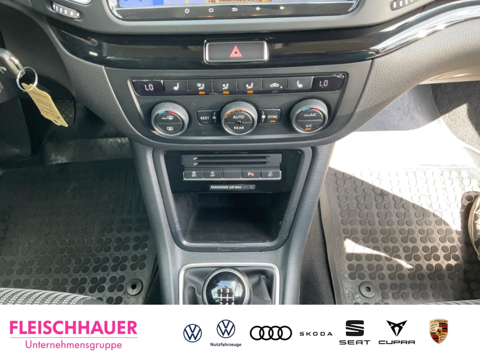 SEAT Alhambra Style