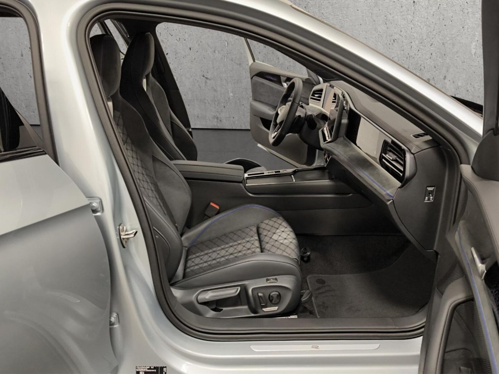 Volkswagen Passat – Bild 13
