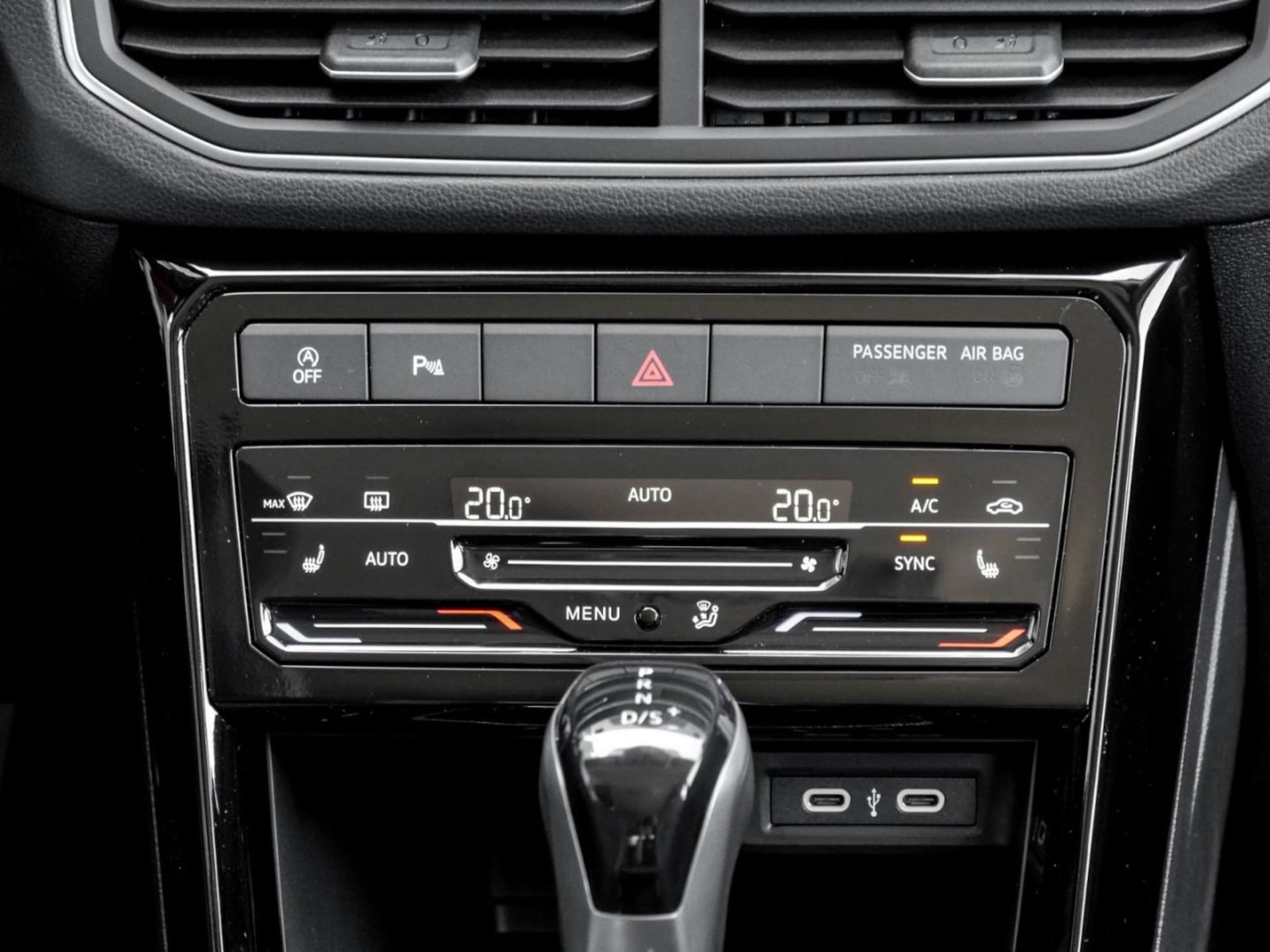 Volkswagen T-Cross Style