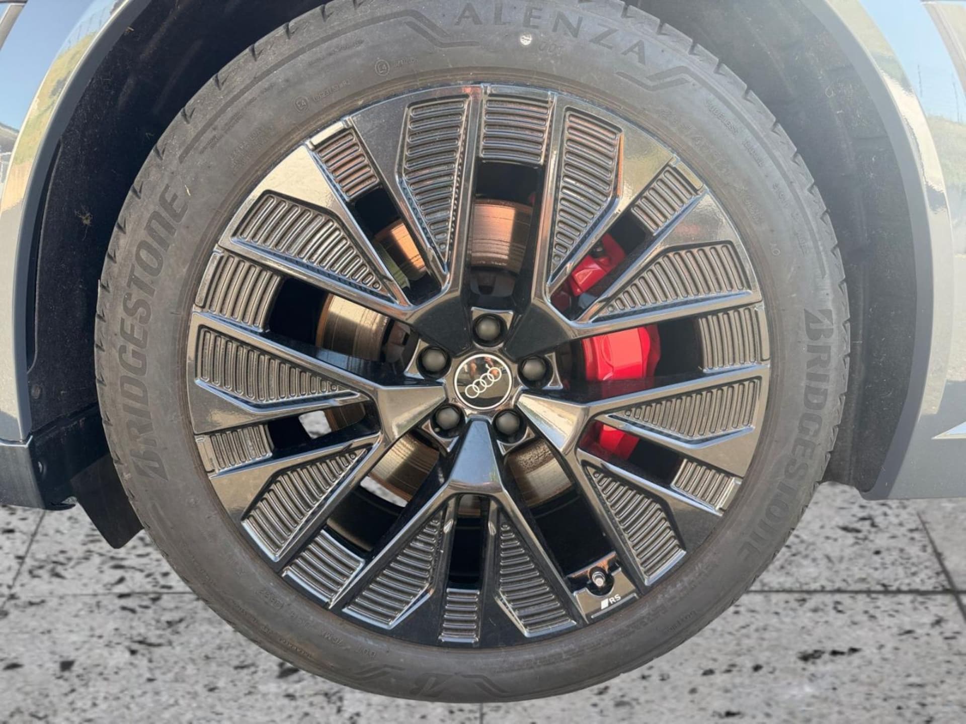Audi Q8 Sportback e-tron S line