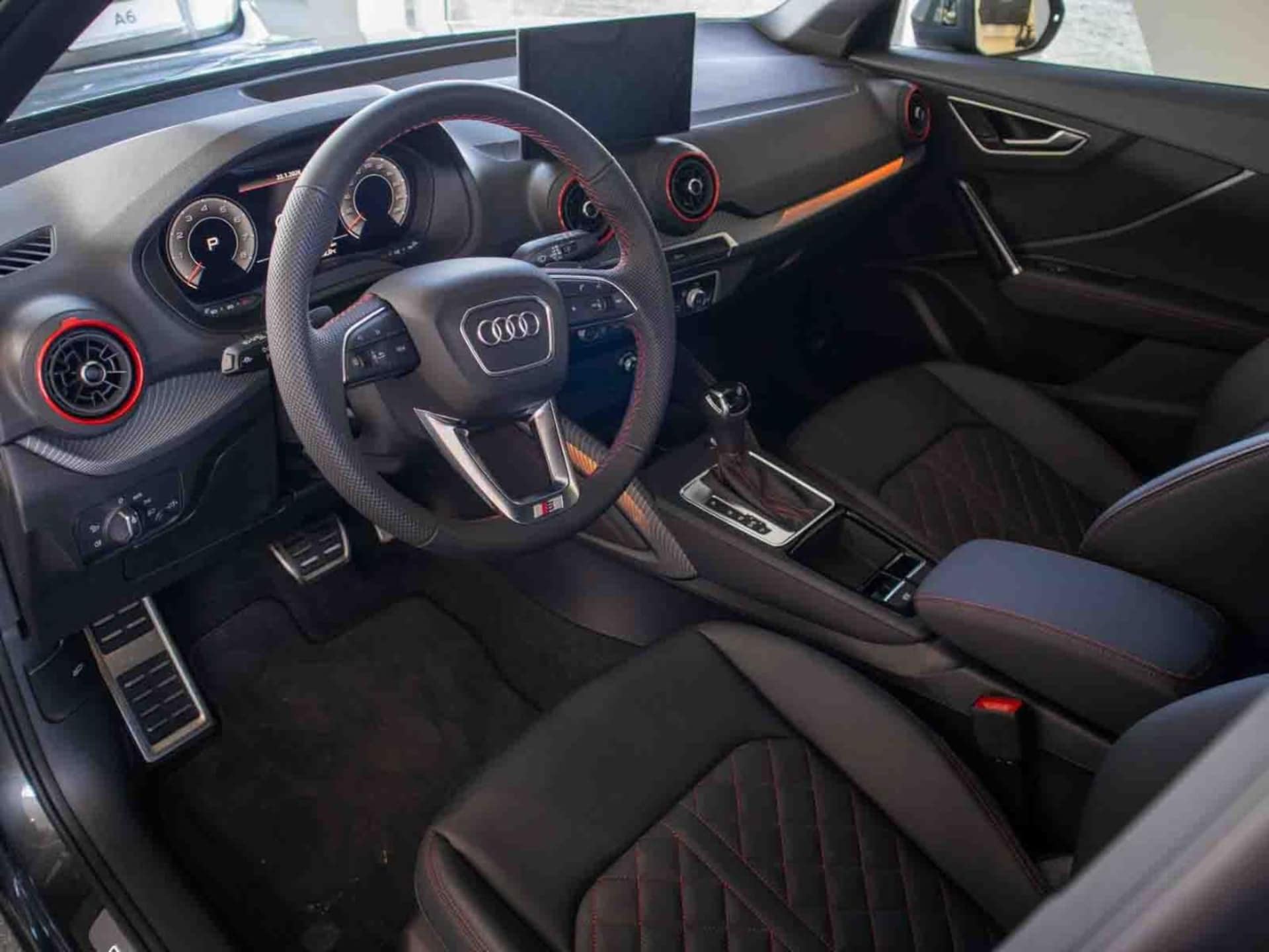 Audi Q2 S line