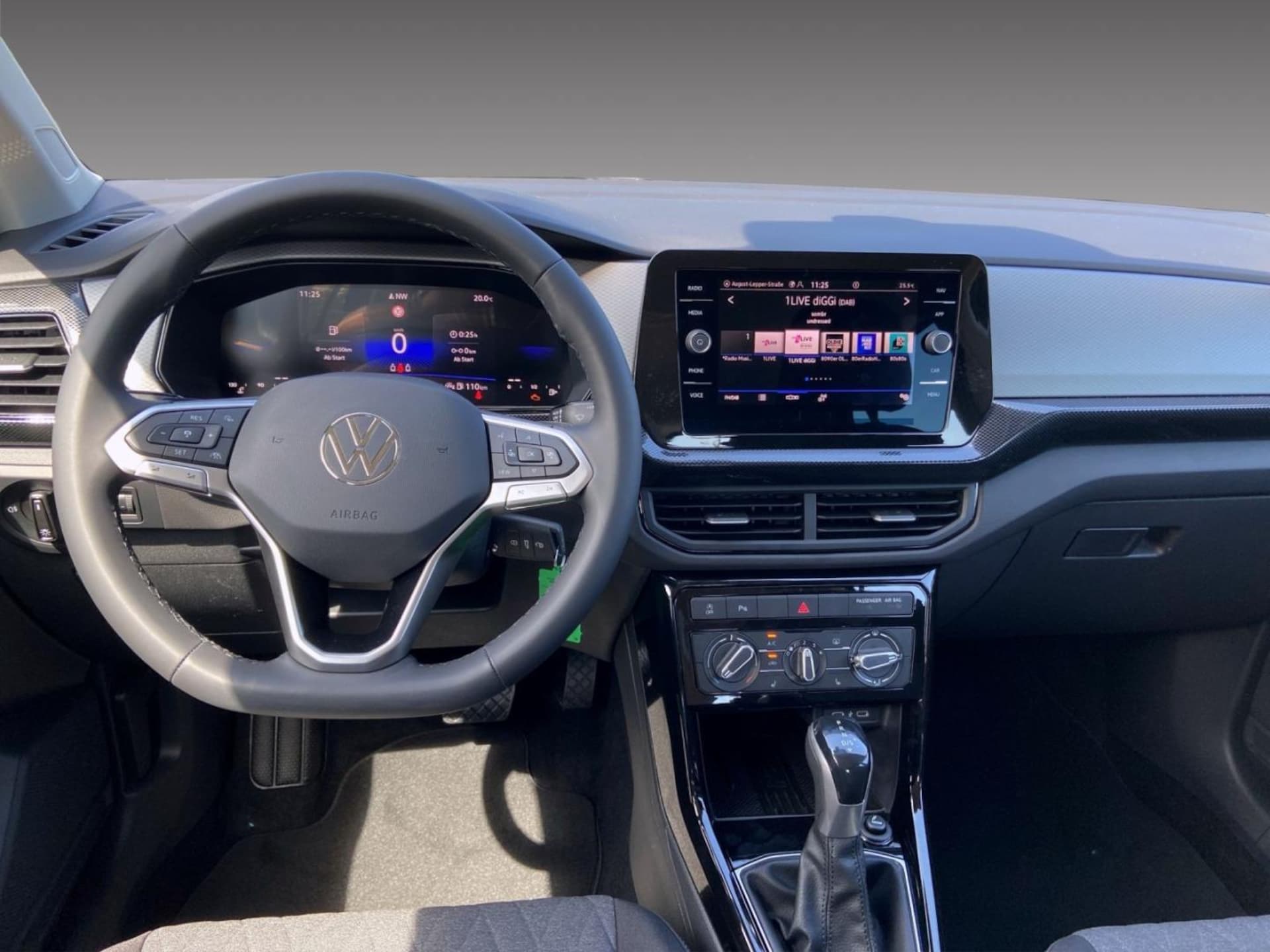 Volkswagen T-Cross Life