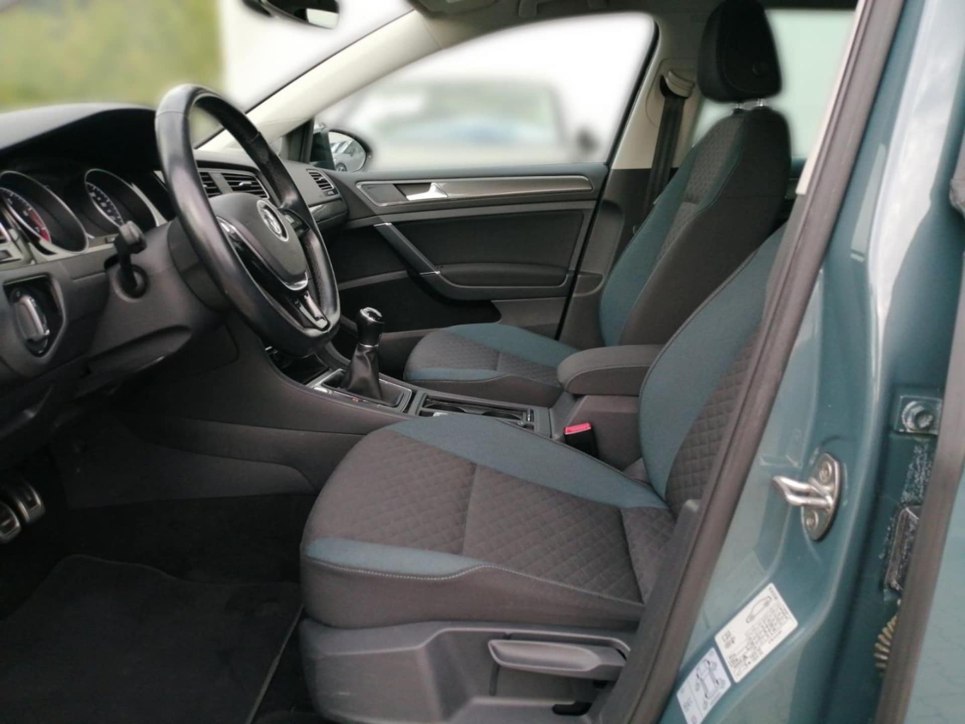 Volkswagen Golf IQ.DRIVE