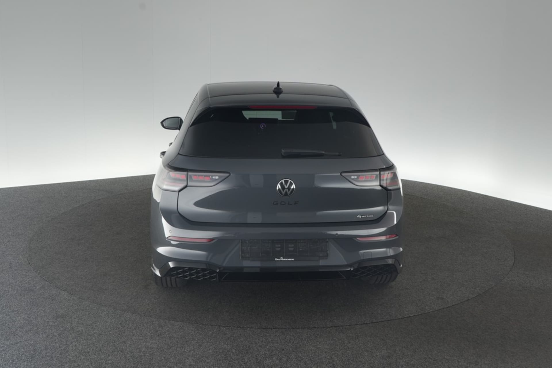 Volkswagen Golf R-Line