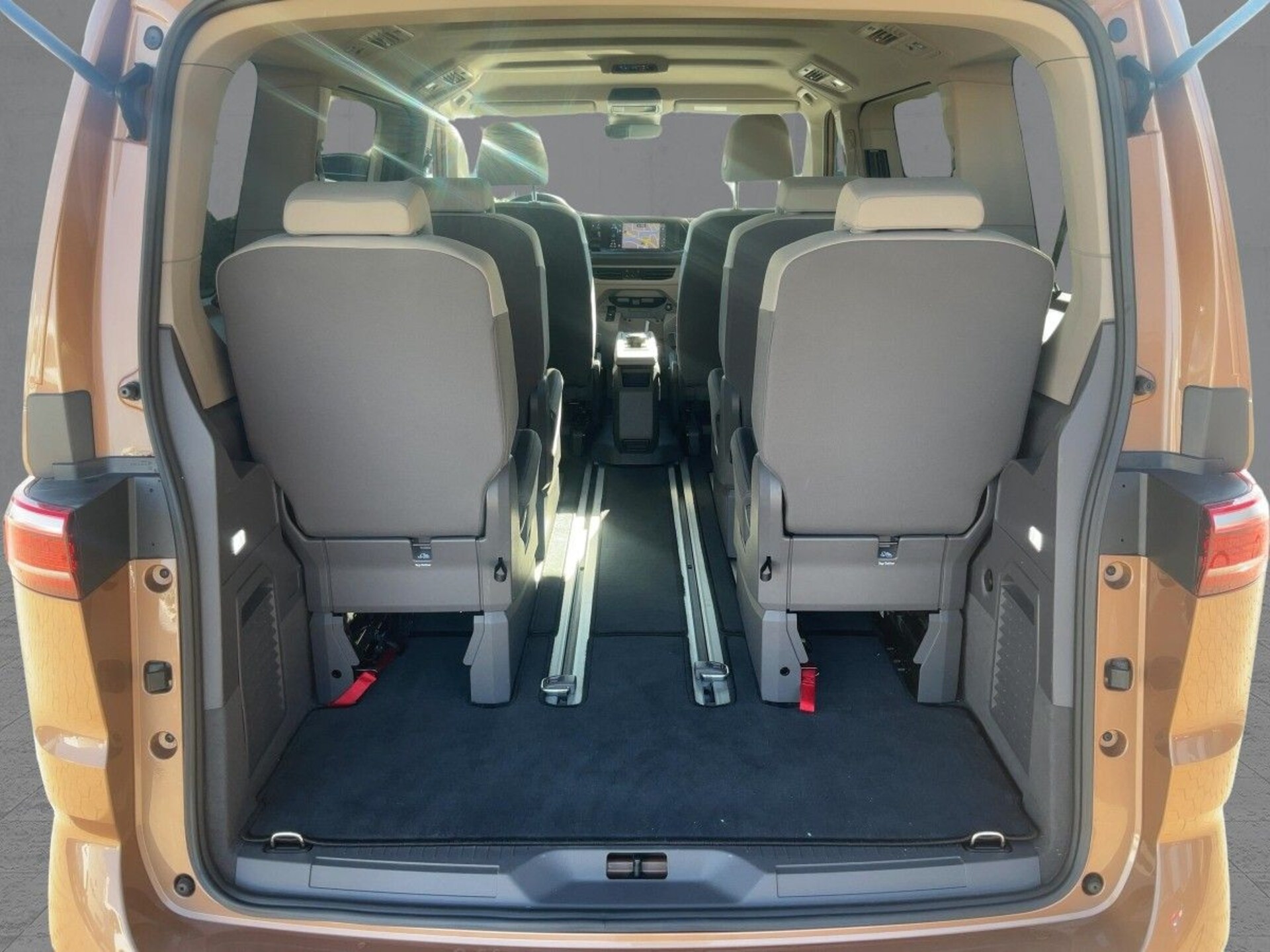 Volkswagen Multivan Basis-Modell