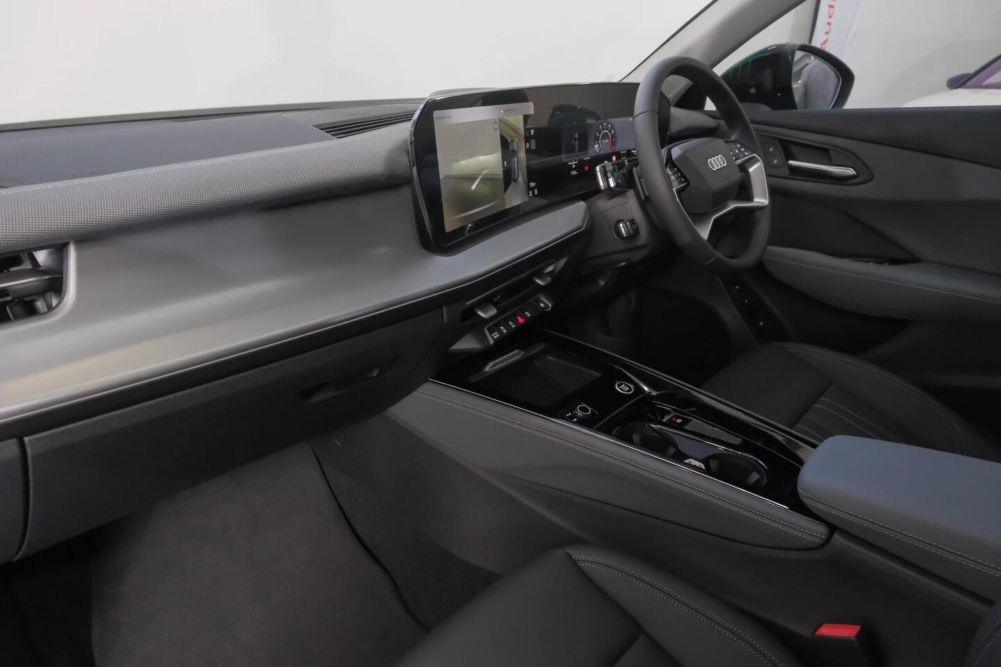 Image about Audi Q3 SUV TFSI 110 kW launch edition