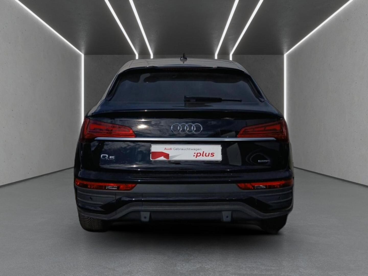 Bild über Audi Q5 Sportback 40 TDI quattro S tronic - für weitere Informationen kontaktieren Sie den Audi Partner