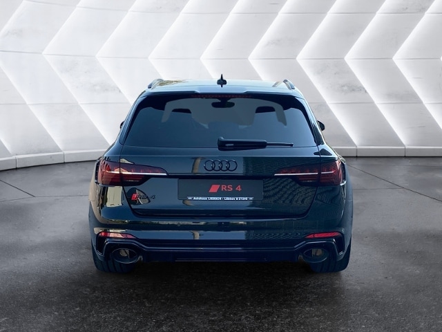 Image about Audi RS 4 Avant TFSI quattro tiptronic