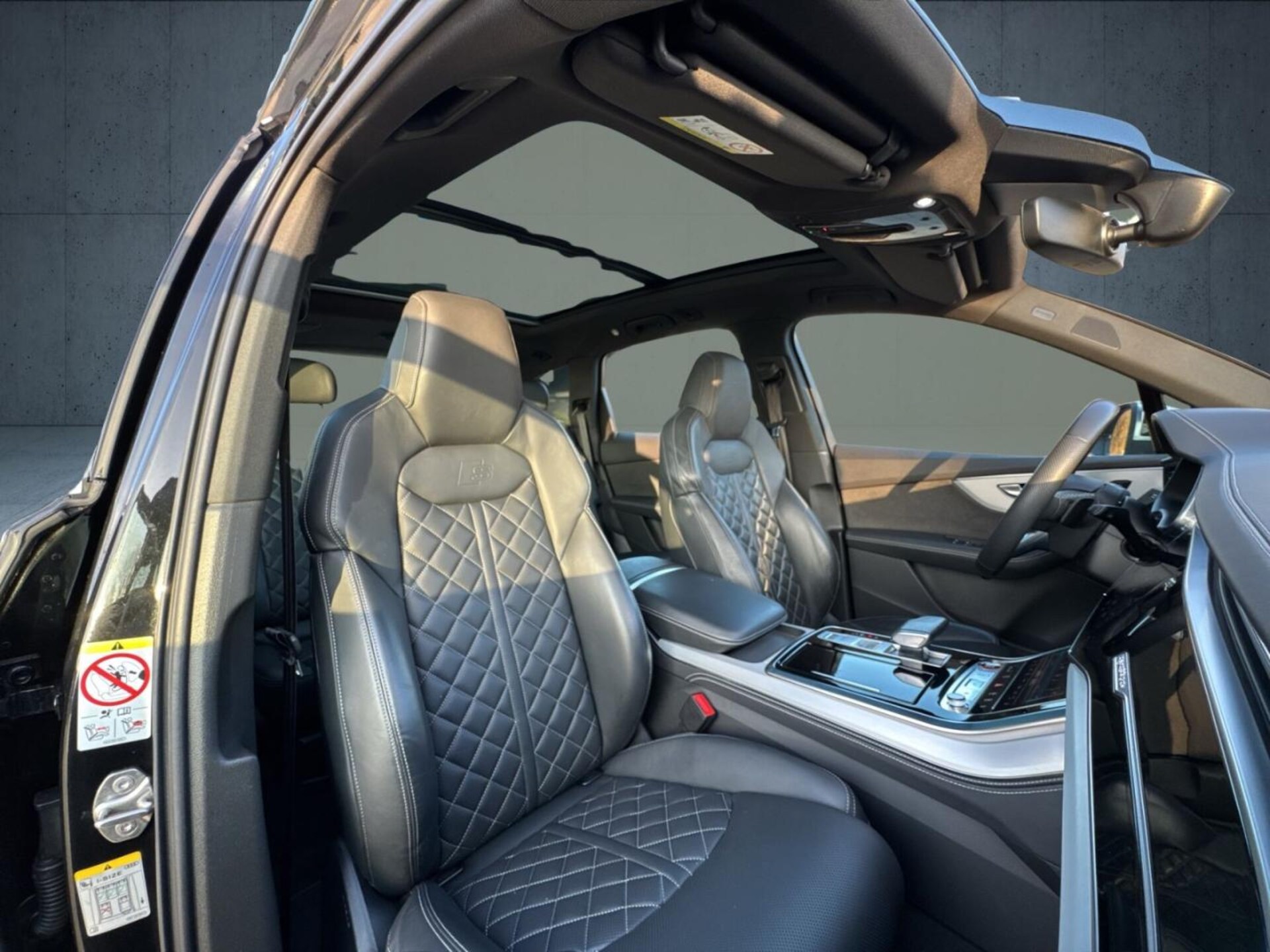 Audi SQ7 SUV