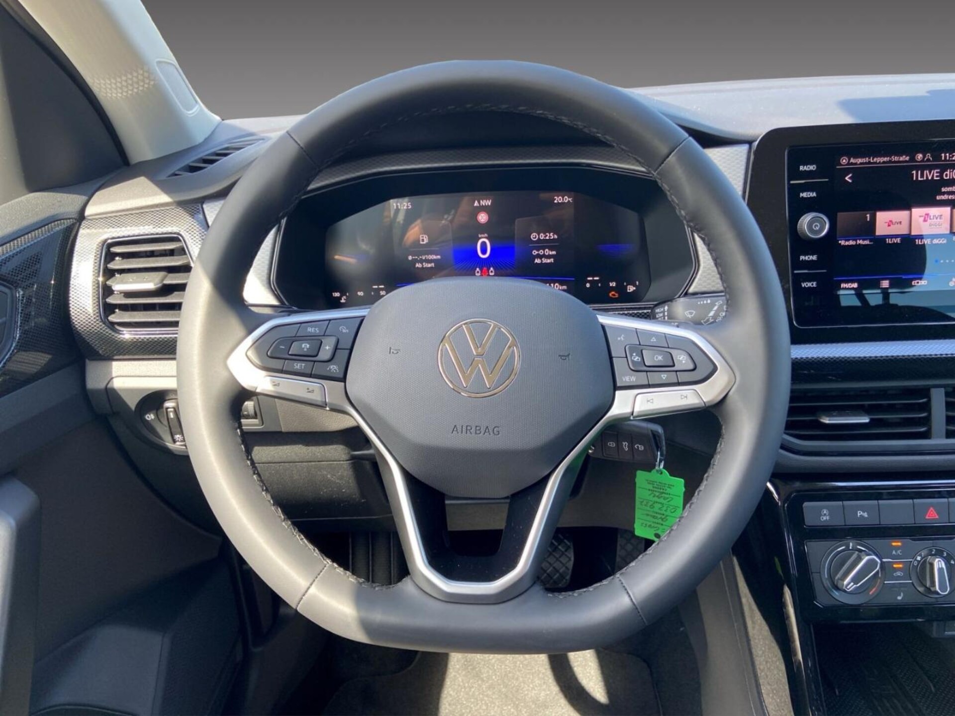 Volkswagen T-Cross Life