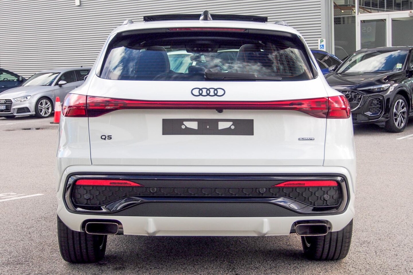 Image about Audi Q5 SUV TFSI quattro 200 kW sport