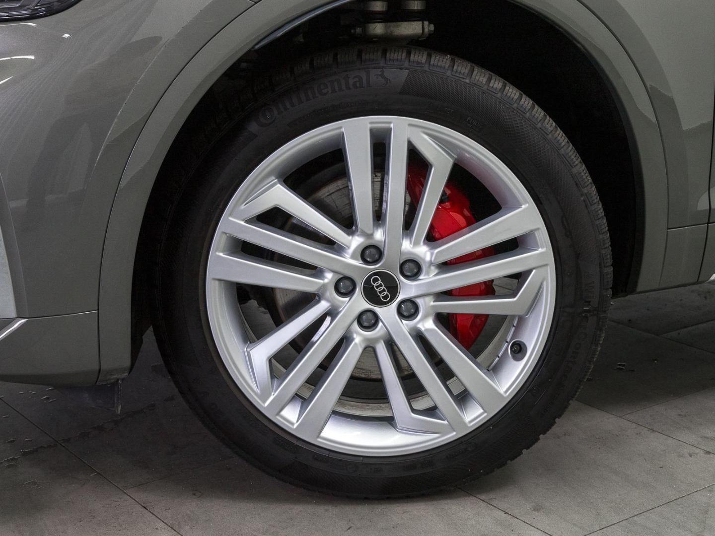 Image about Audi Q5 Sportback TFSI e S line business 50 TFSI e quattro S tronic