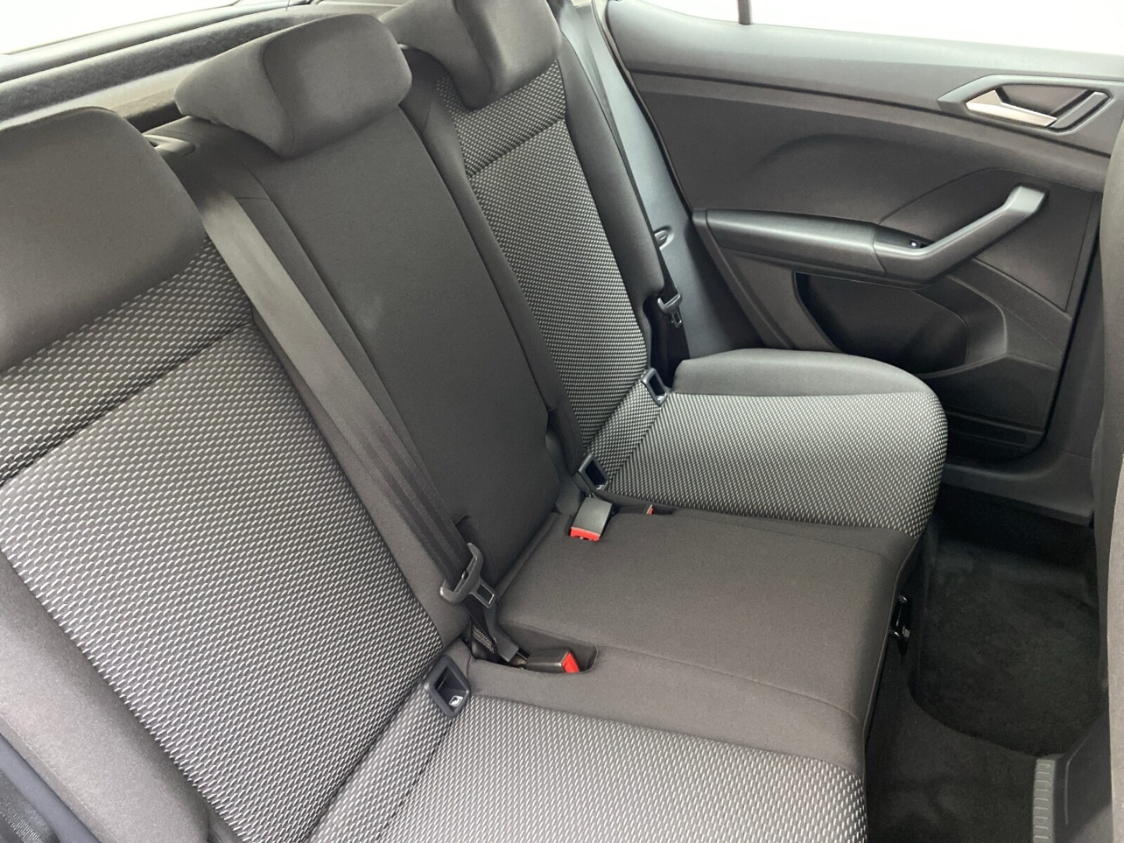 Volkswagen T-Cross – Bild 11