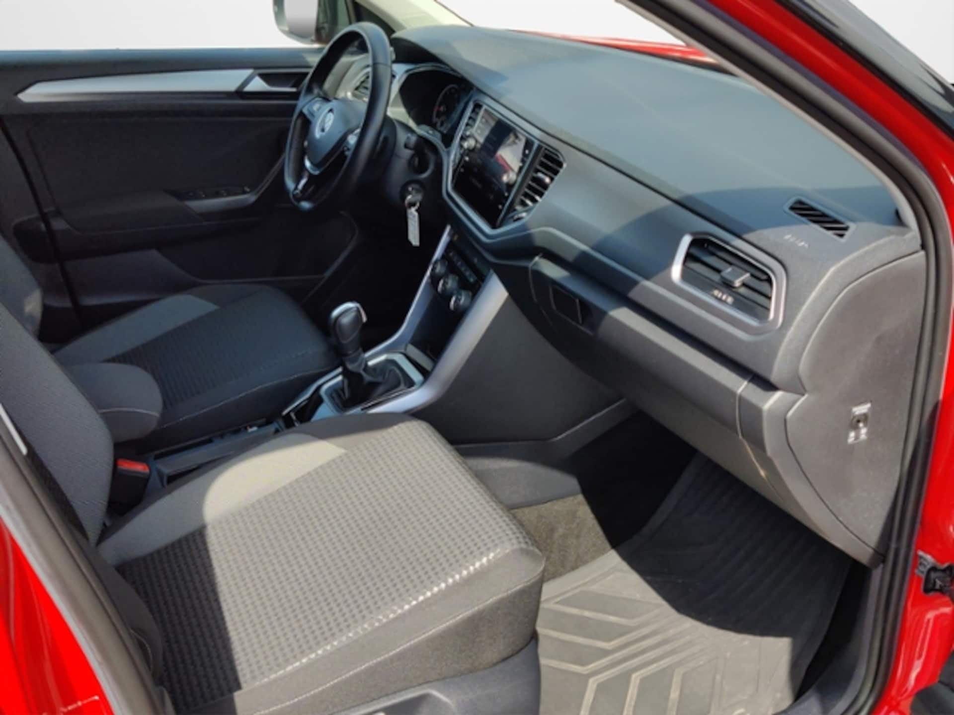 Volkswagen T-Roc Active