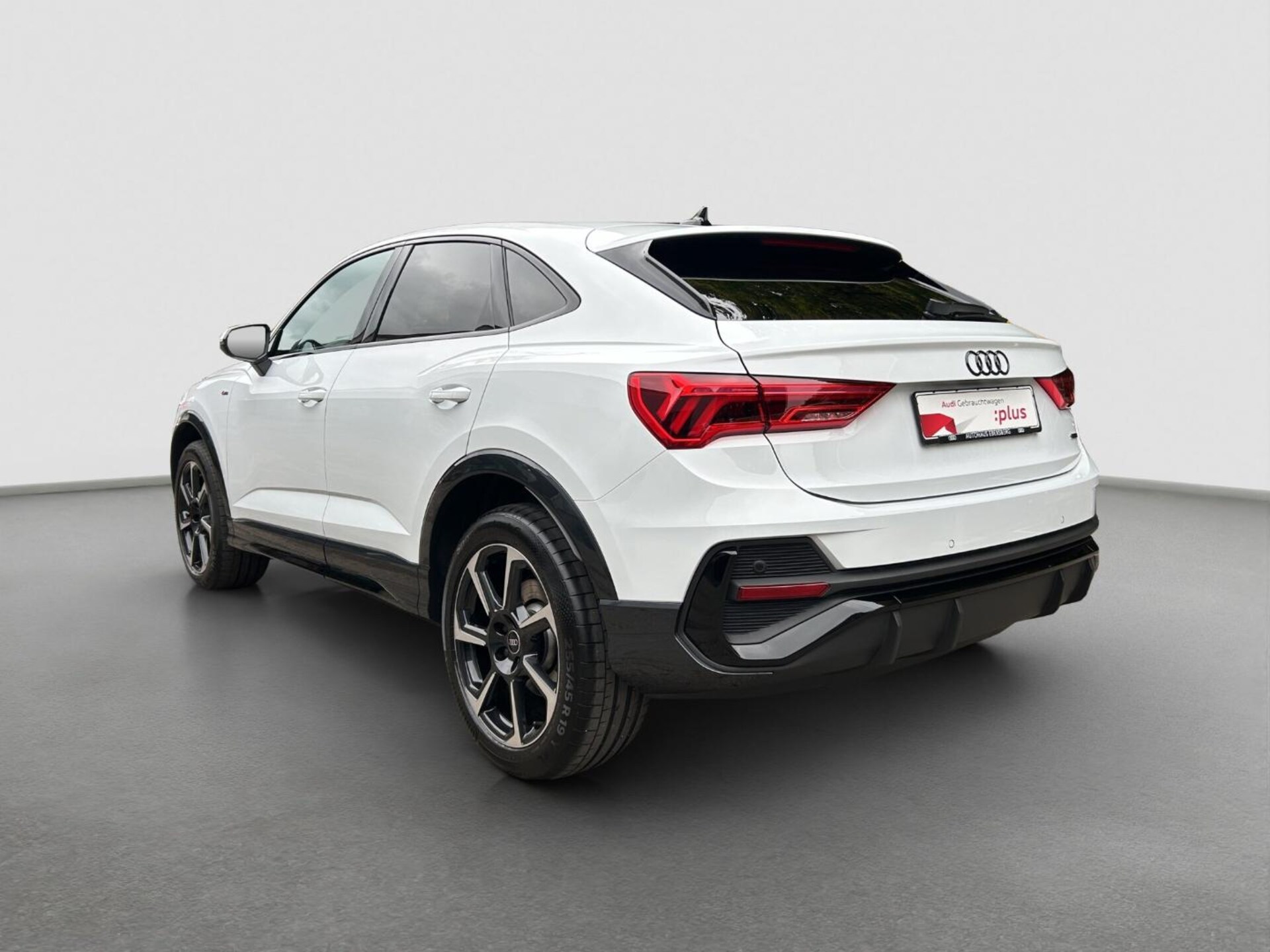 Audi Q3 Sportback S line