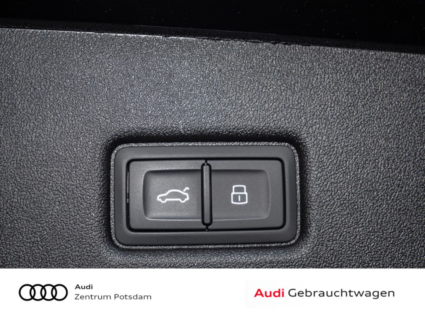 Bild über Audi Q5 Sportback TDI quattro 150 kW S tronic - für weitere Informationen kontaktieren Sie den Audi Partner