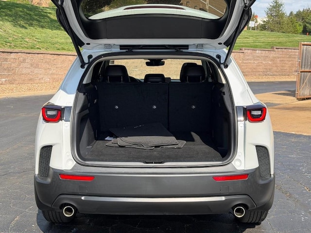 2024 Mazda CX-50