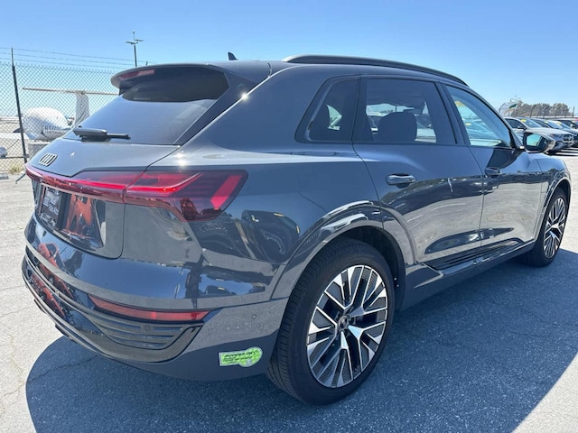 2024 Audi Q8 e-tron