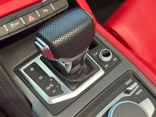 2022 Audi R8 Performance - Photo 22